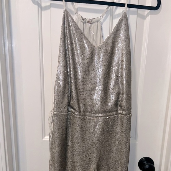 Free People Champagne Sequin Jumper Sz S 
Color: champagne NEW condition - Picture 6 of 7